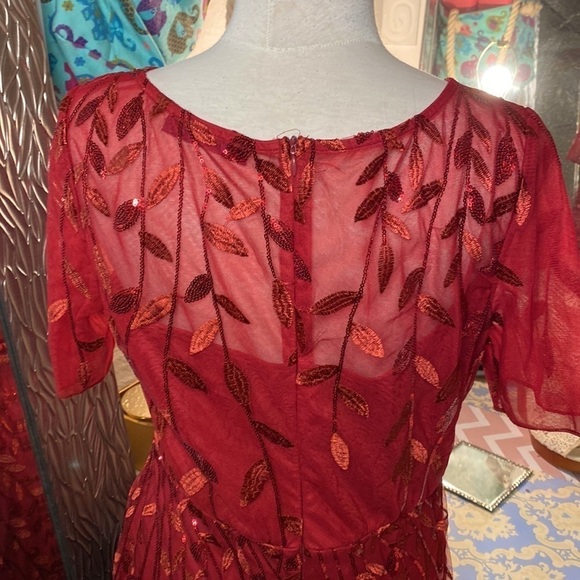 🌷EVER Pretty🌷Sheer Floral Sequin Mermaid Fishtail Style Dress - Picture 14 of 15